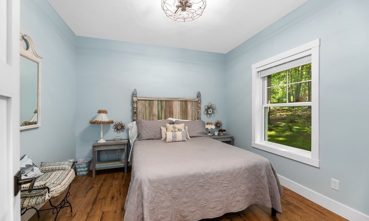 Photo of Bedroom in Mayfield