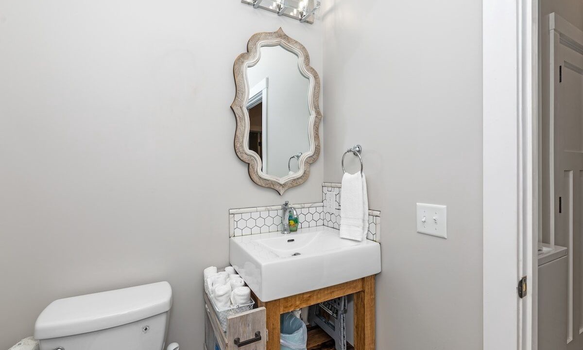 Photo of Bathroom in Mayfield