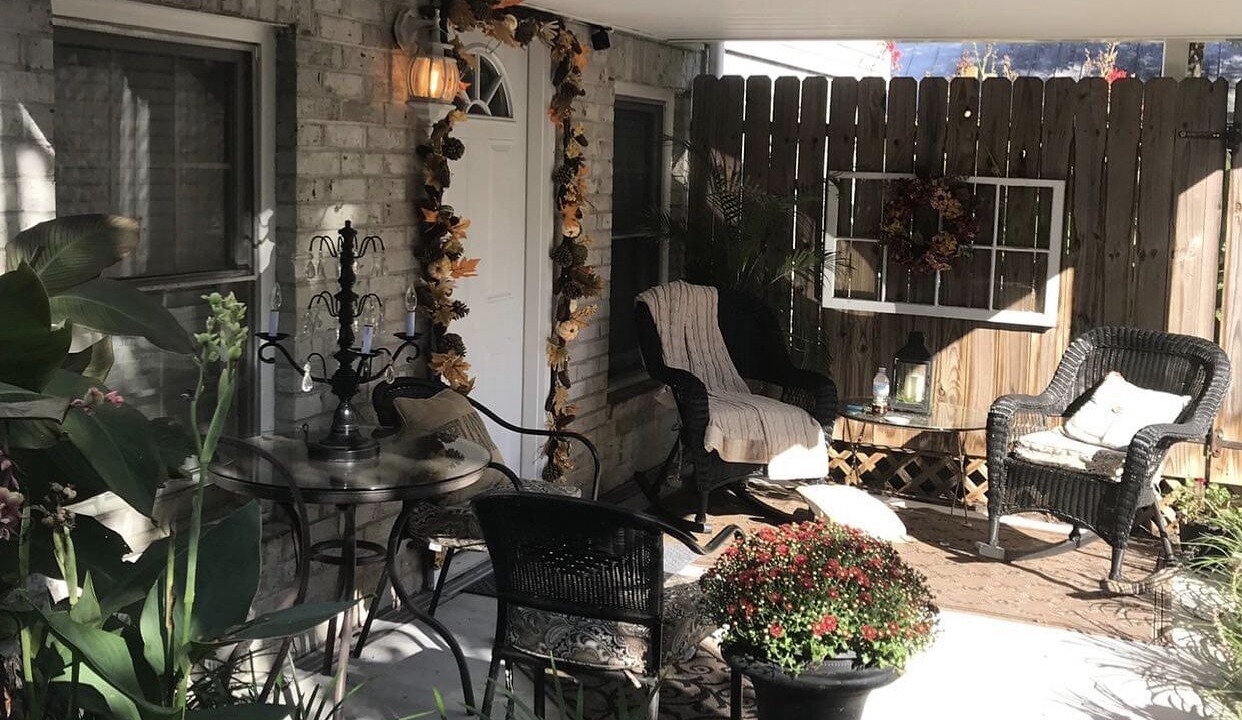 Photo of Patio Balcony in Summerville Historic District