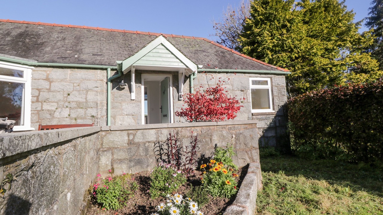 Photo of Outdoor in Bankend