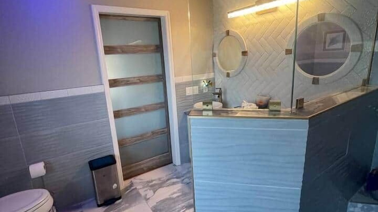Photo of Bathroom in Dixie Shores