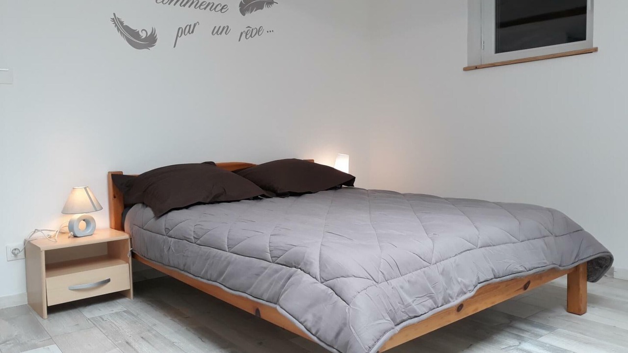 Photo of Bedroom in Cremeaux