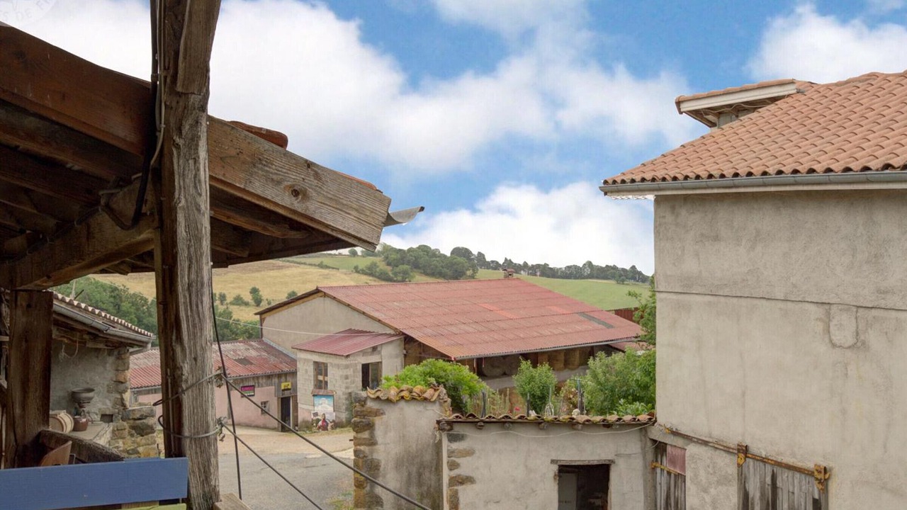 Photo of Outdoor in Cremeaux