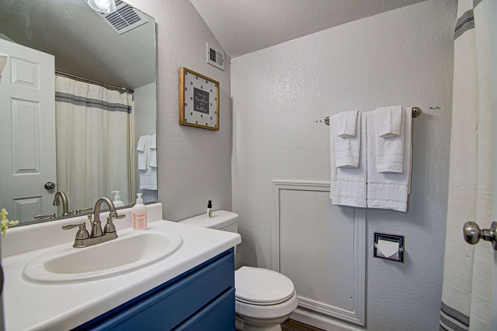 Photo of Bathroom in Table Rock