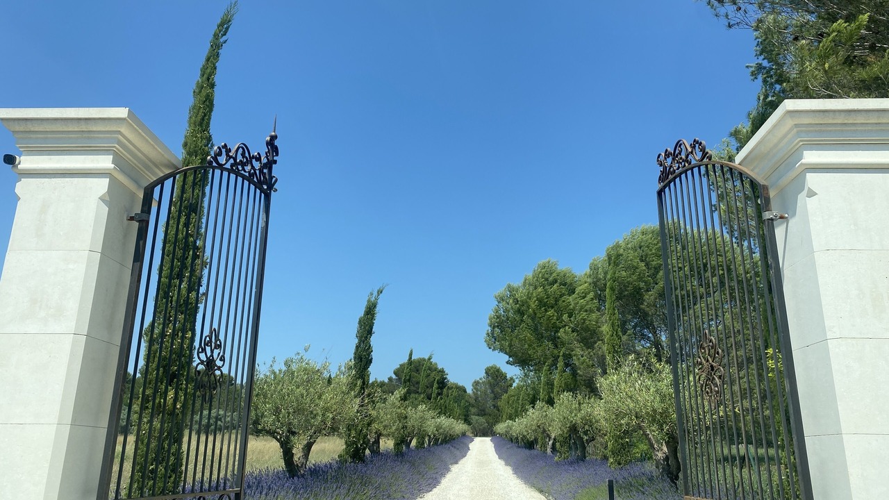 Photo of Outdoor in Saint-Cannat