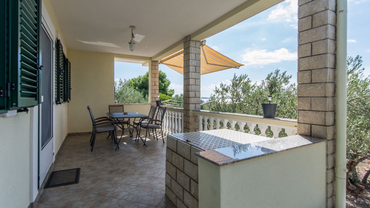 Photo of Outdoor in Banj