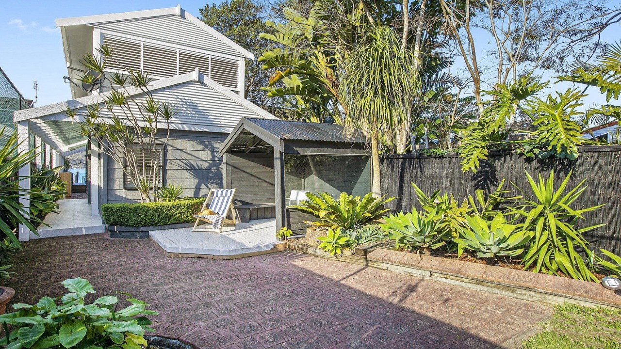Photo of Patio Balcony in Pretty Beach Central Coast