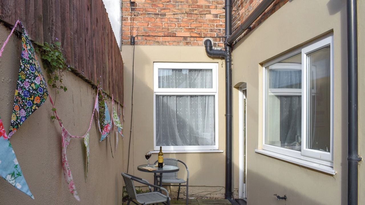 Photo of Outdoor in Muston