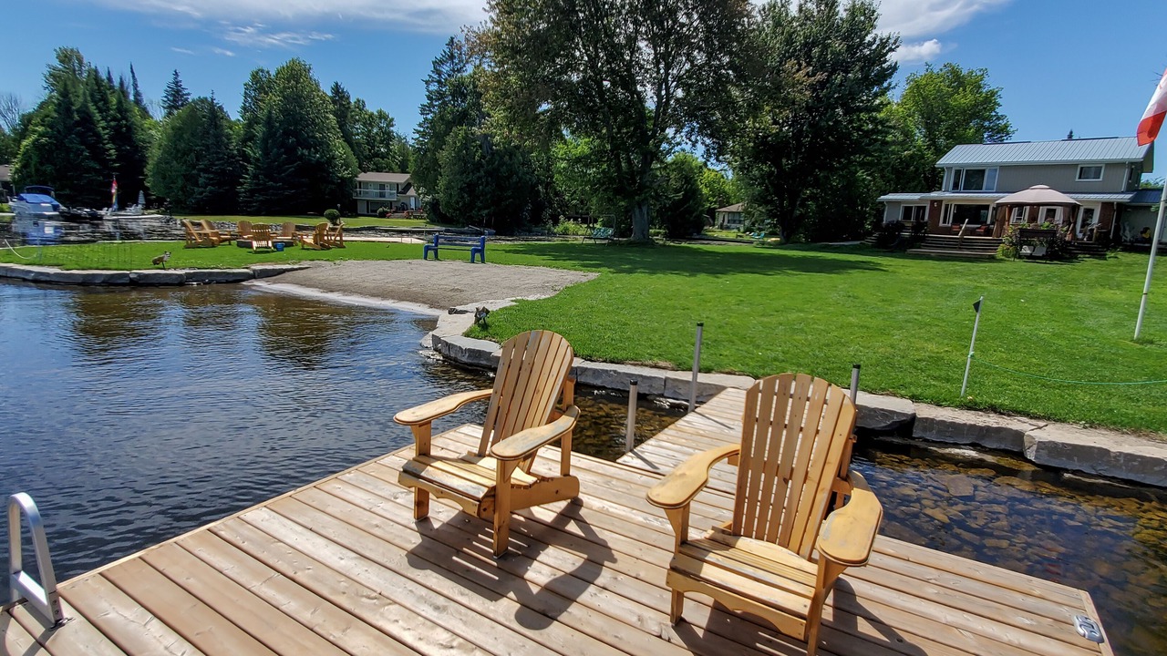 Photo of Patio Balcony in Fenelon Falls
