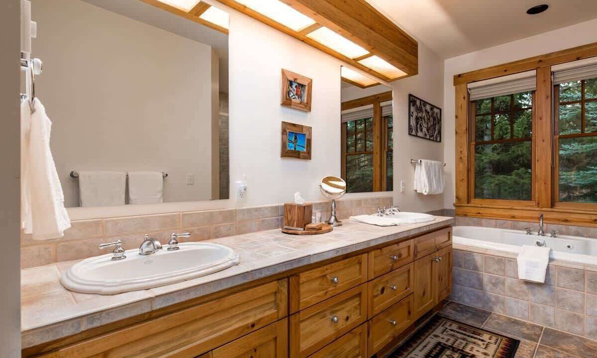 Photo of Bathroom in Granite Ridge