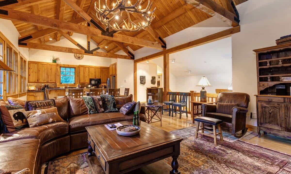 Photo of Livingroom in Granite Ridge