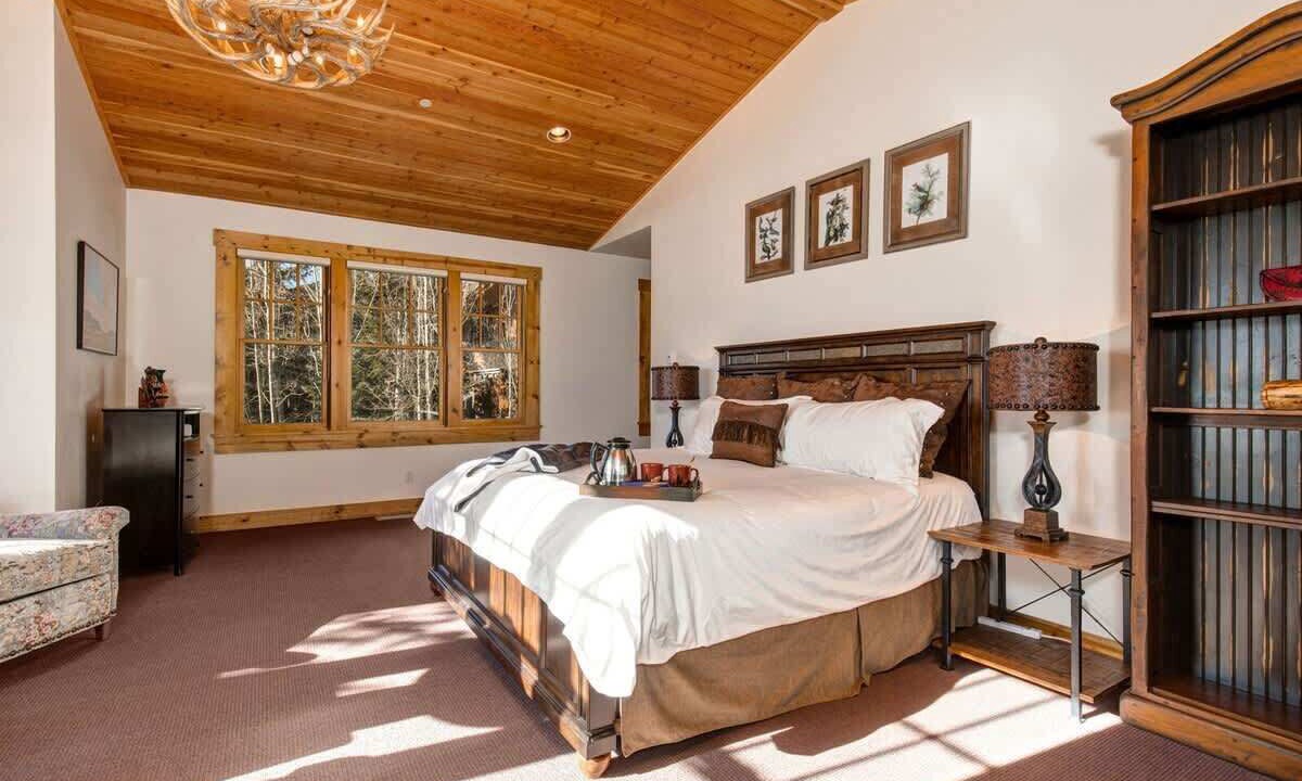 Photo of Bedroom in Granite Ridge