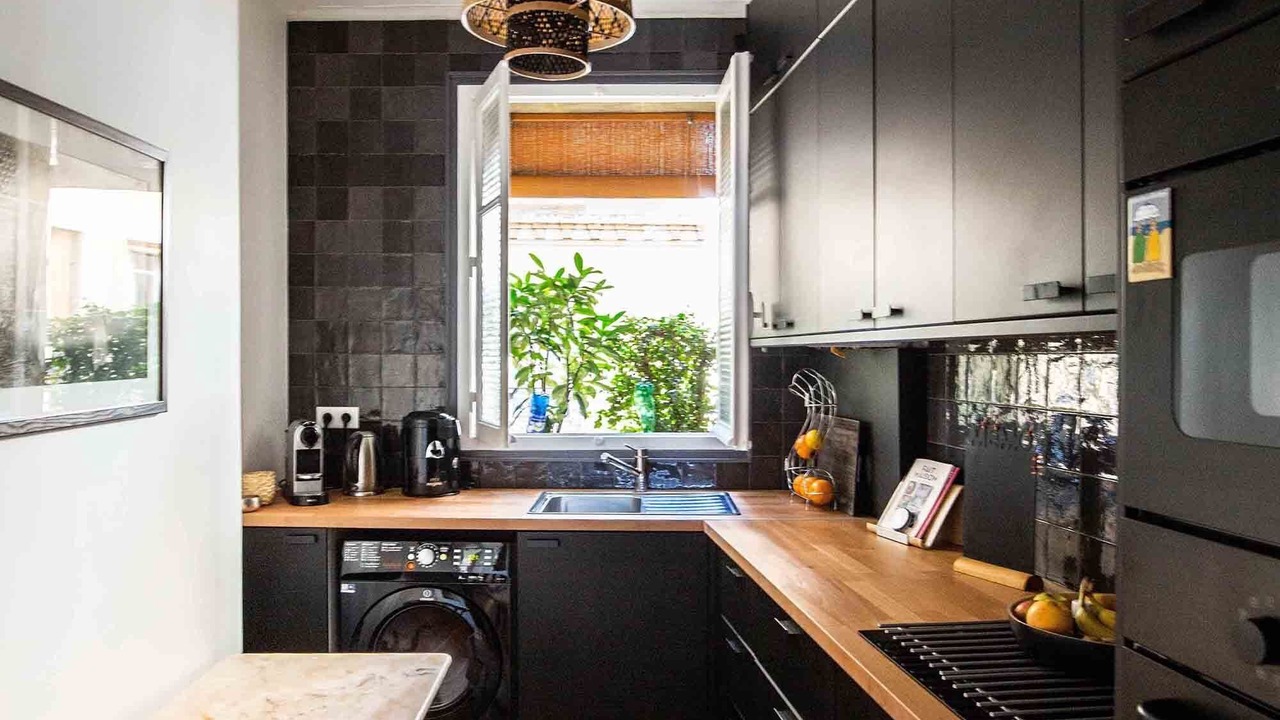 Photo of Kitchen in Saint-Lambert