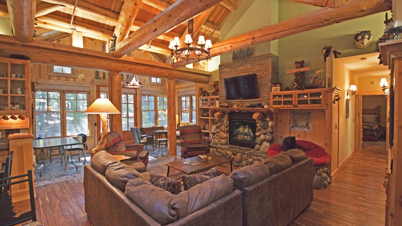 Photo of Livingroom in Homewood