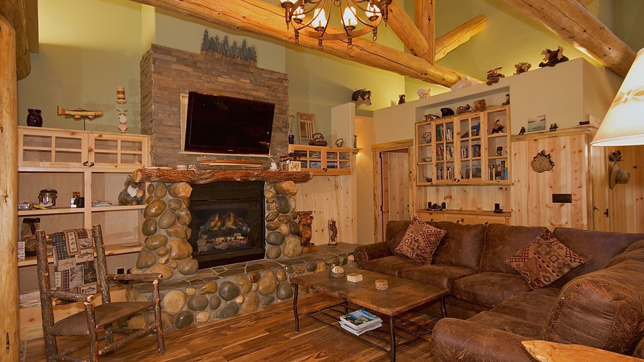 Photo of Livingroom in Homewood