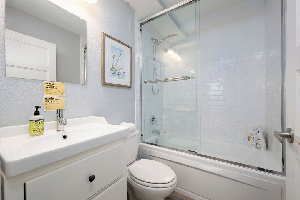 Photo of Bathroom in Jacksonville Beach
