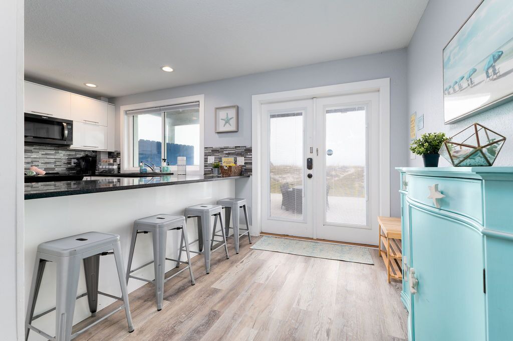 Photo of Kitchen in Jacksonville Beach