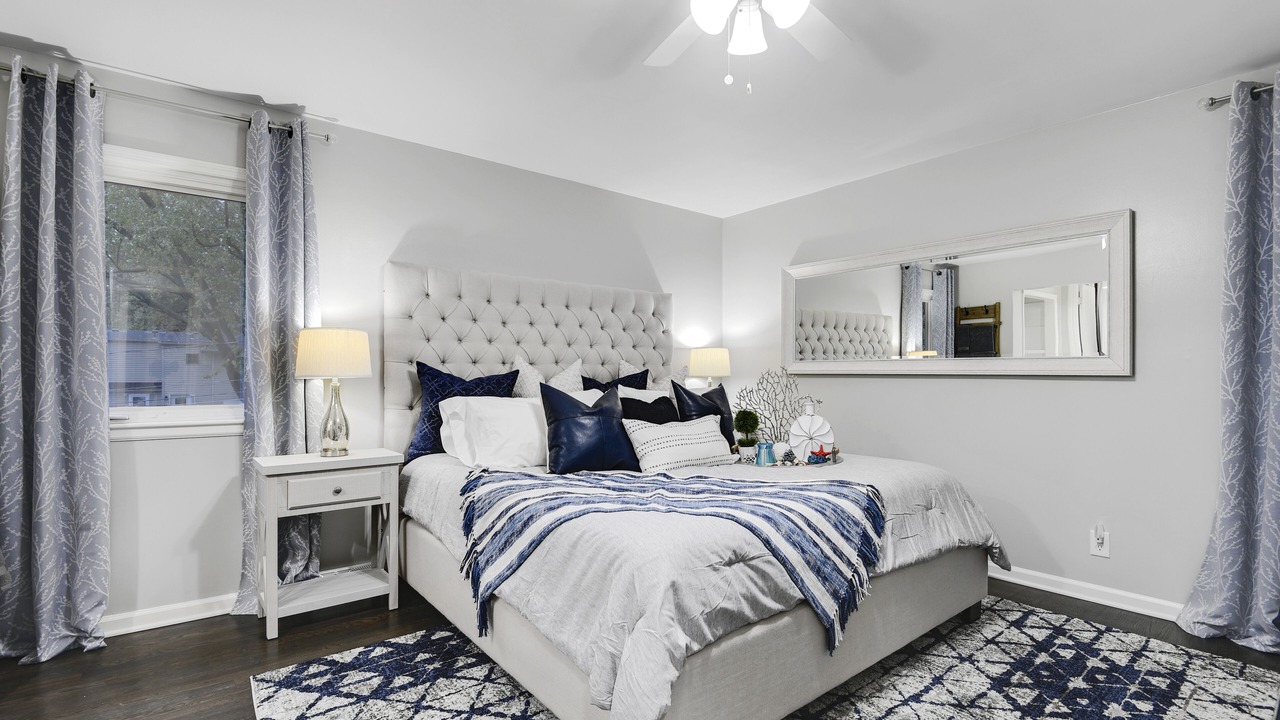 Photo of Bedroom in Overland Park