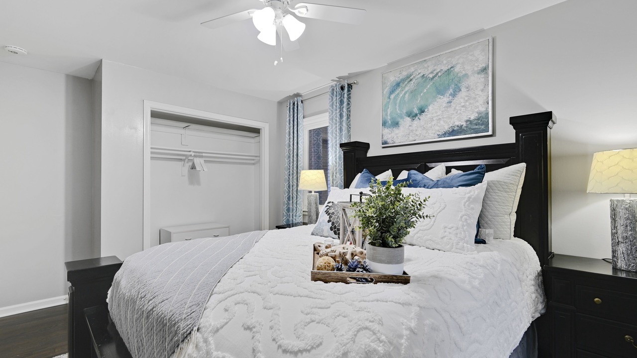 Photo of Bedroom in Overland Park