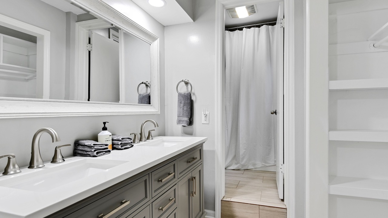 Photo of Bathroom in Overland Park