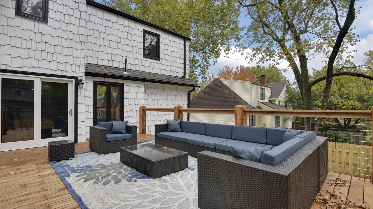 Photo of Patio Balcony in Overland Park