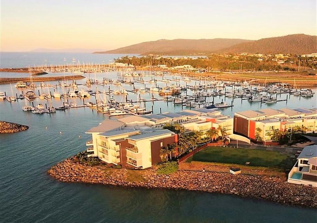 Photo of Others in Airlie Beach