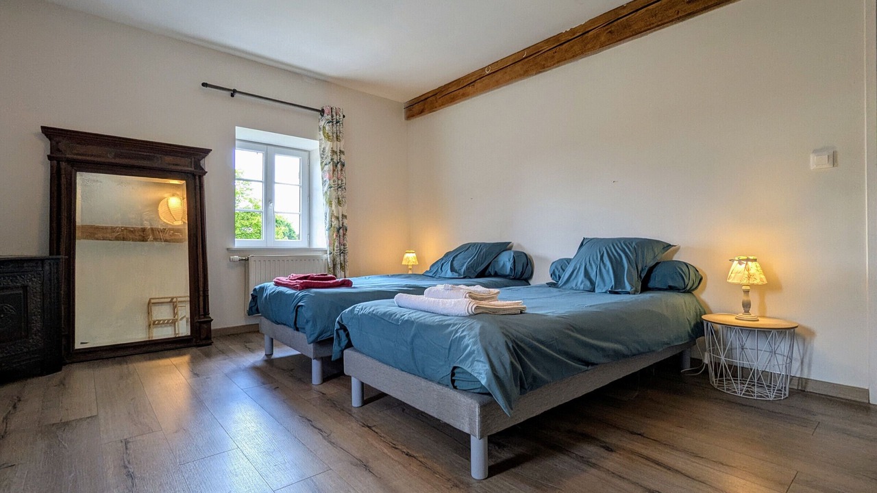 Photo of Bedroom in Javaugues