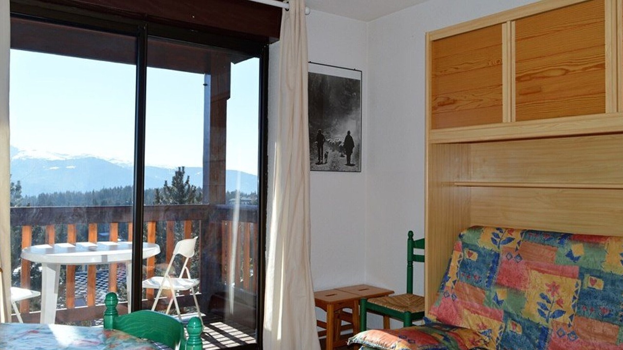Photo of Livingroom in Pyrenees 2000