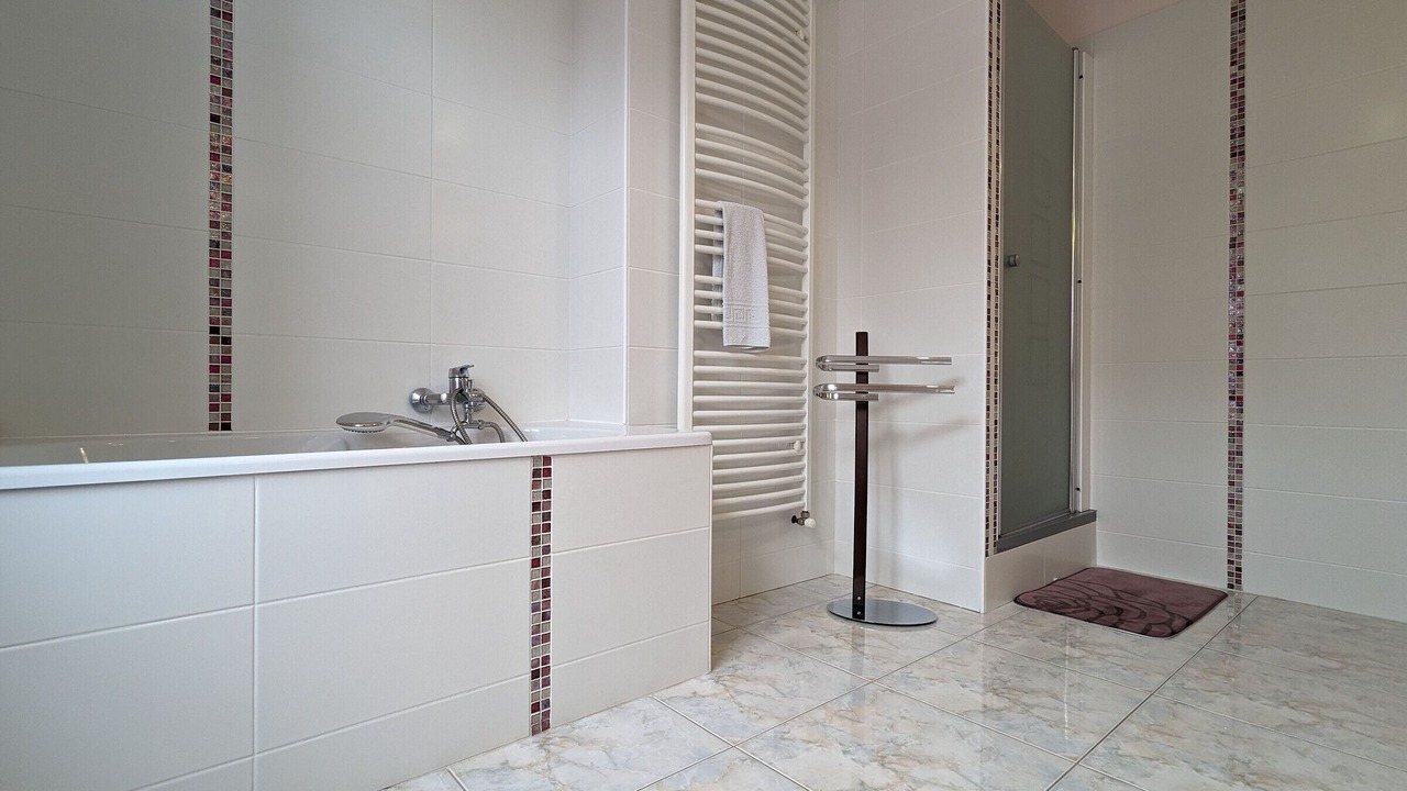 Photo of Bathroom in Le Puy-en-Velay
