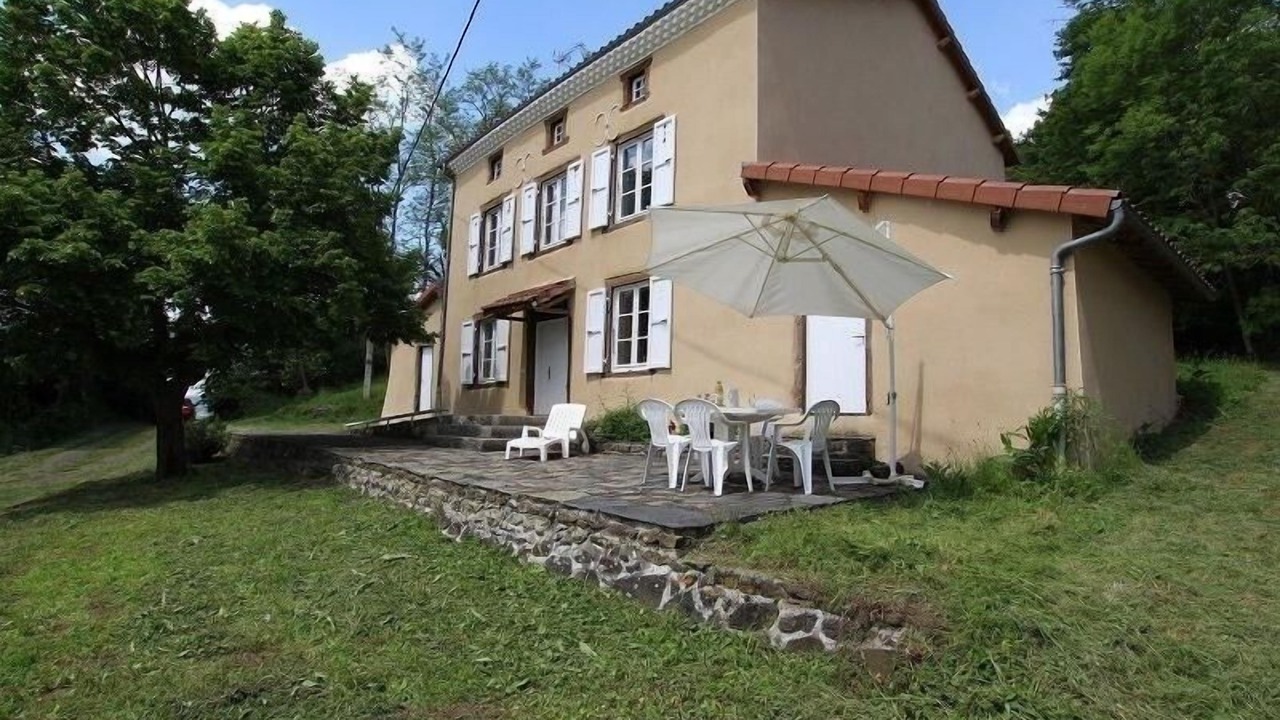 Photo of Outdoor in Mazeyrat-Aurouze
