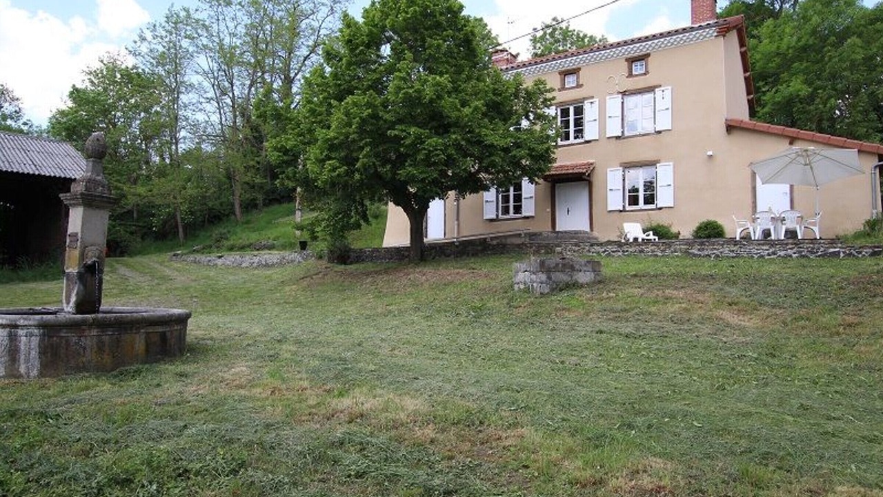 Photo of Outdoor in Mazeyrat-Aurouze