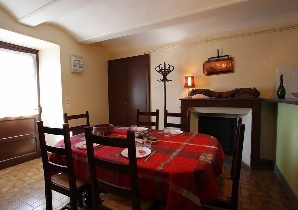 Photo of Livingroom in Mazeyrat-Aurouze