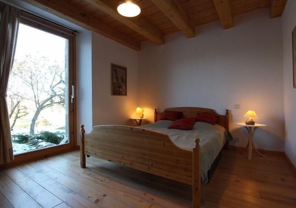 Photo of Bedroom in Jullianges