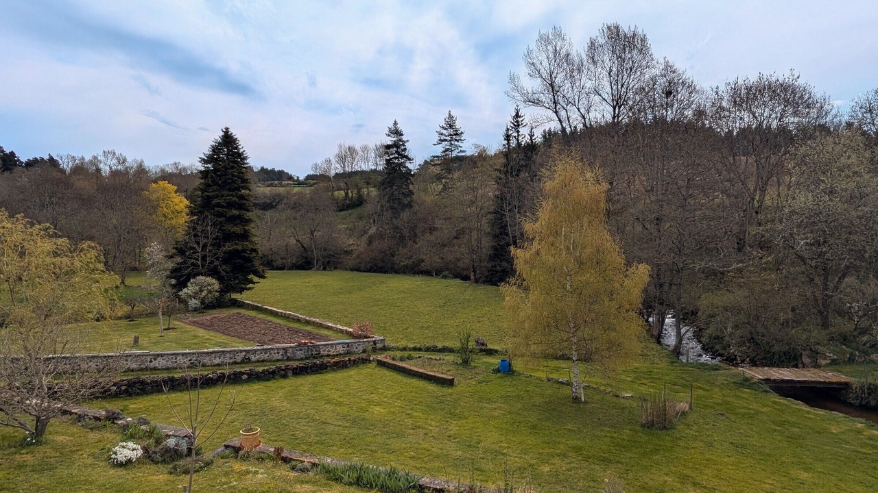 Photo of Outdoor in Ceaux-d'Allegre