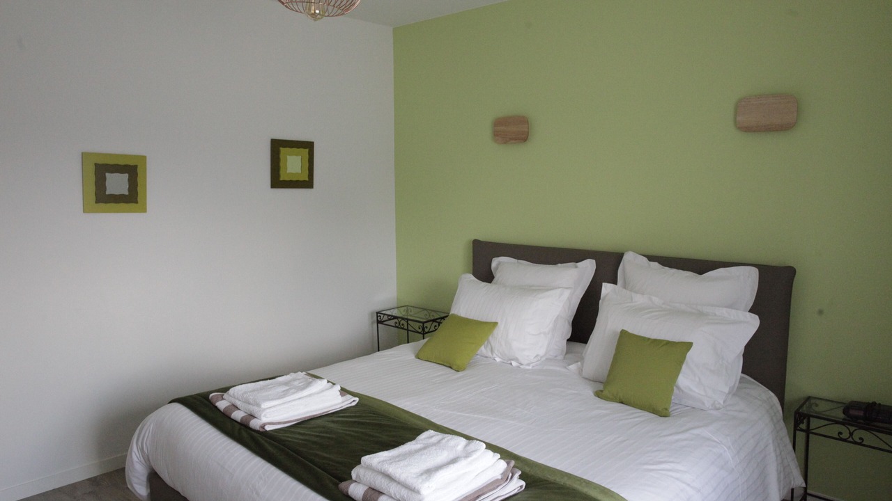 Photo of Bedroom in Remilly-les-Pothees
