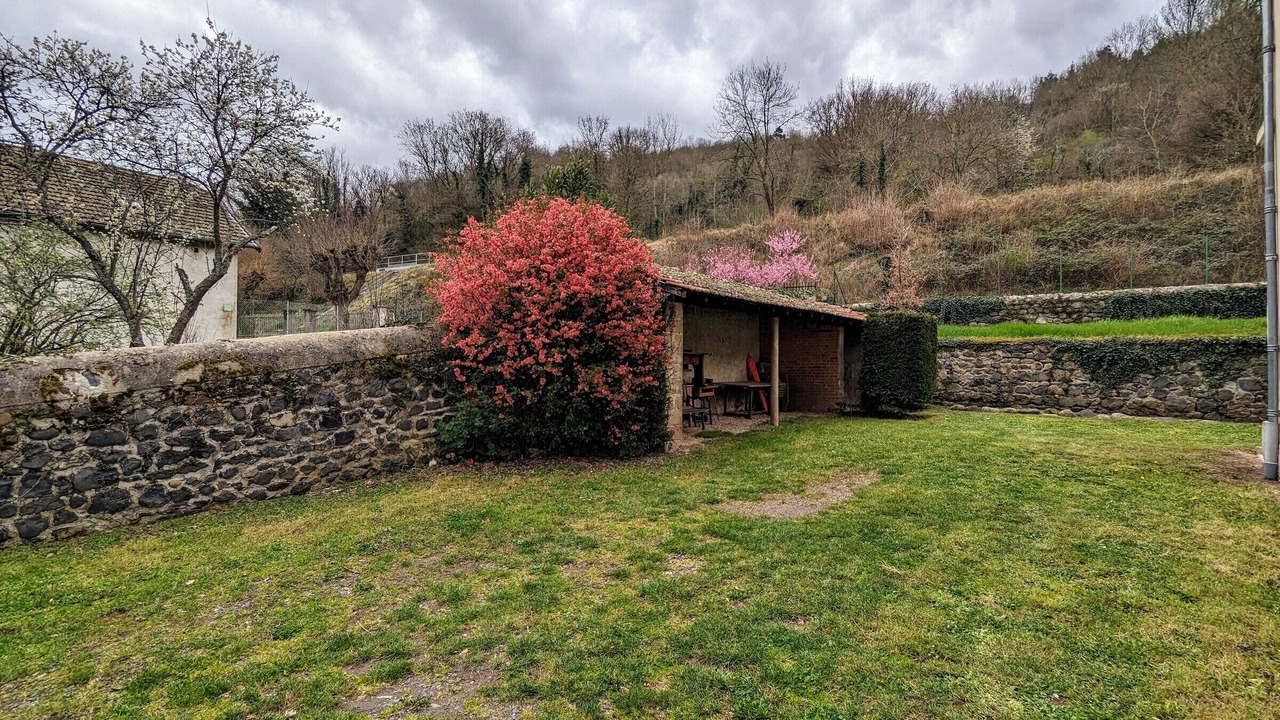 Photo of Outdoor in Charraix