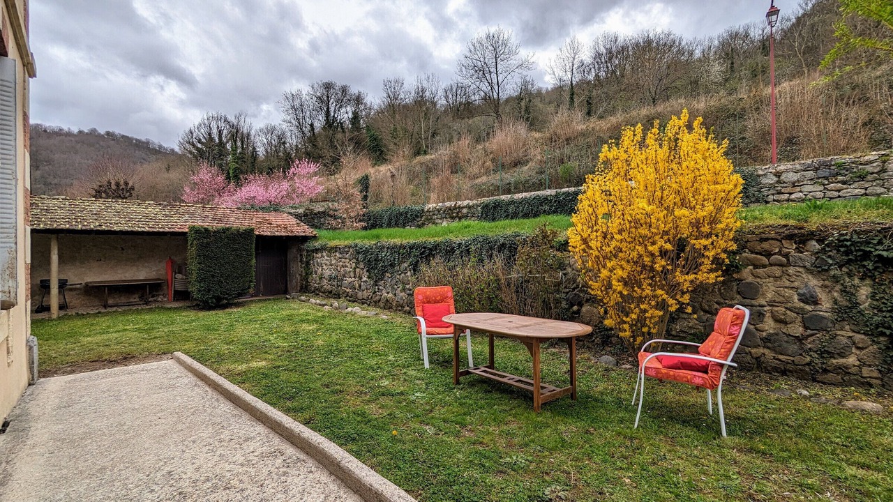 Photo of Outdoor in Charraix