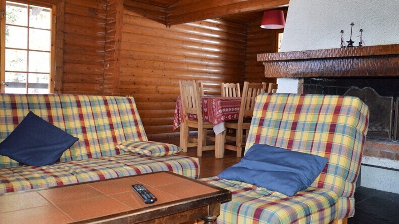 Photo of Livingroom in Pyrenees 2000