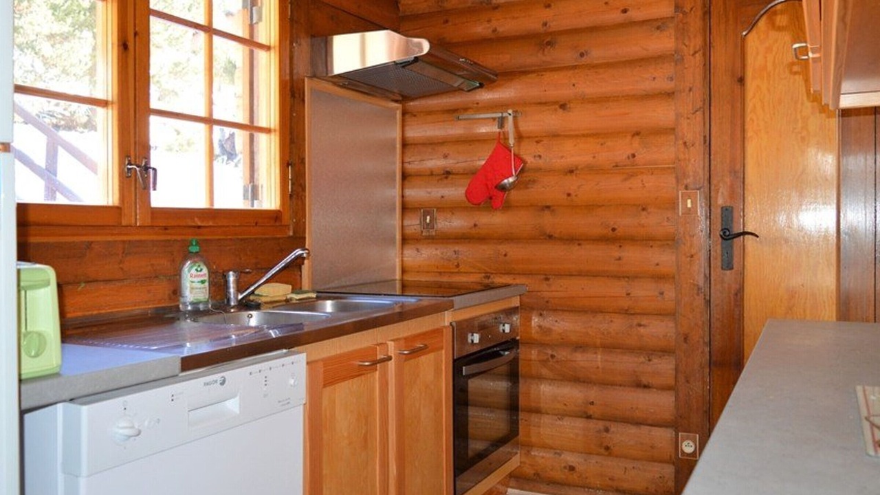 Photo of Kitchen in Pyrenees 2000