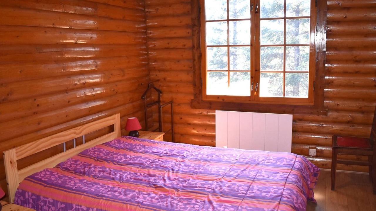Photo of Bedroom in Pyrenees 2000
