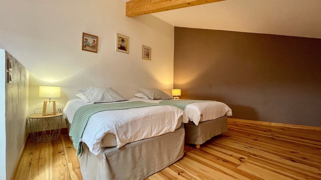 Photo of Bedroom in Polignac