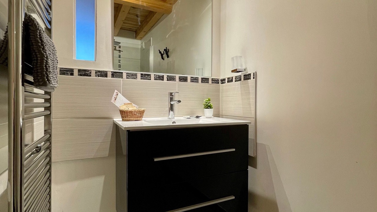 Photo of Bathroom in Polignac