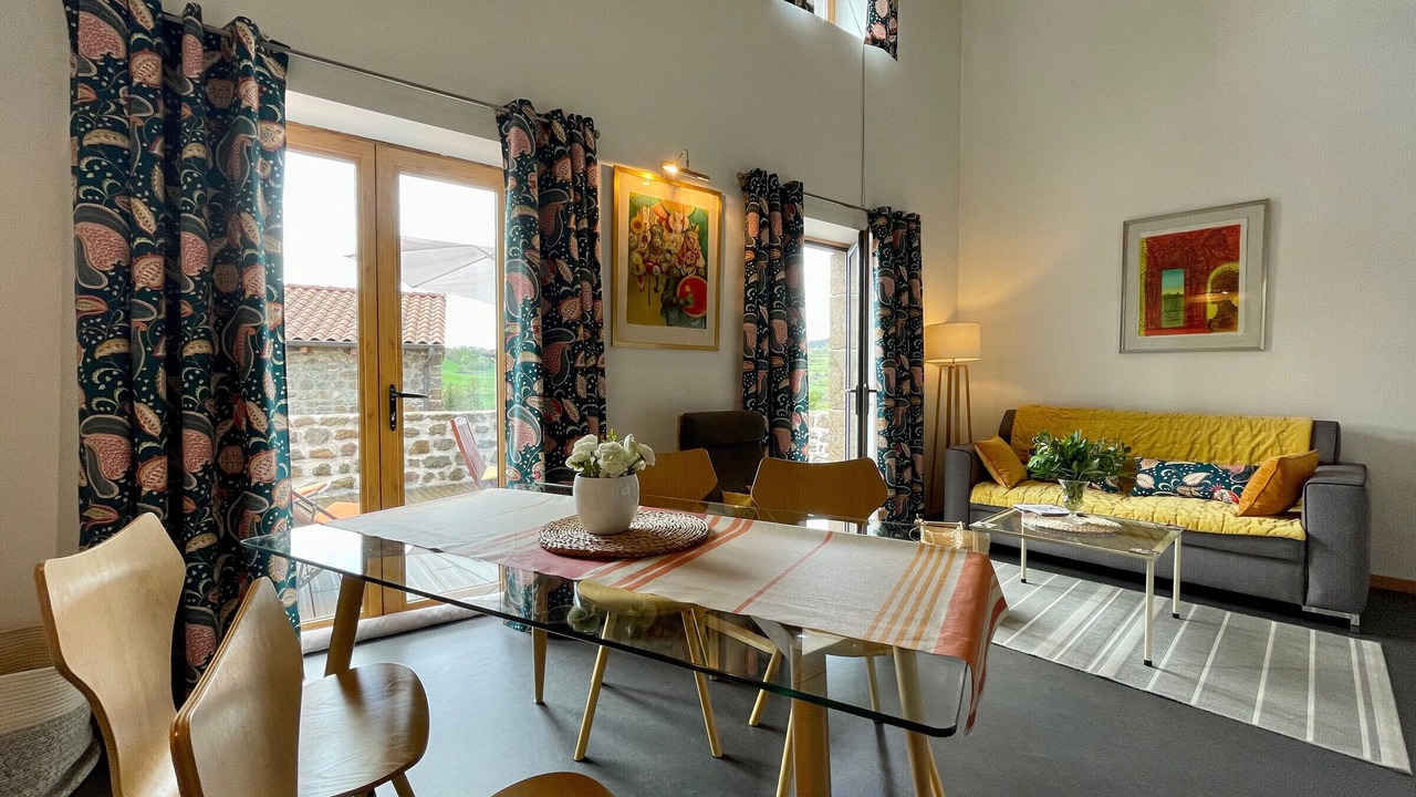 Photo of Livingroom in Polignac