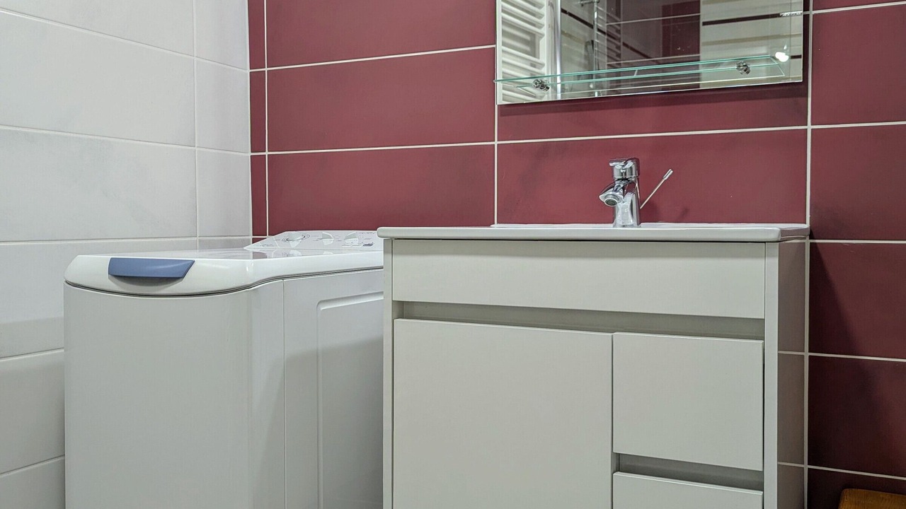 Photo of Bathroom in Saint-Georges-Lagricol