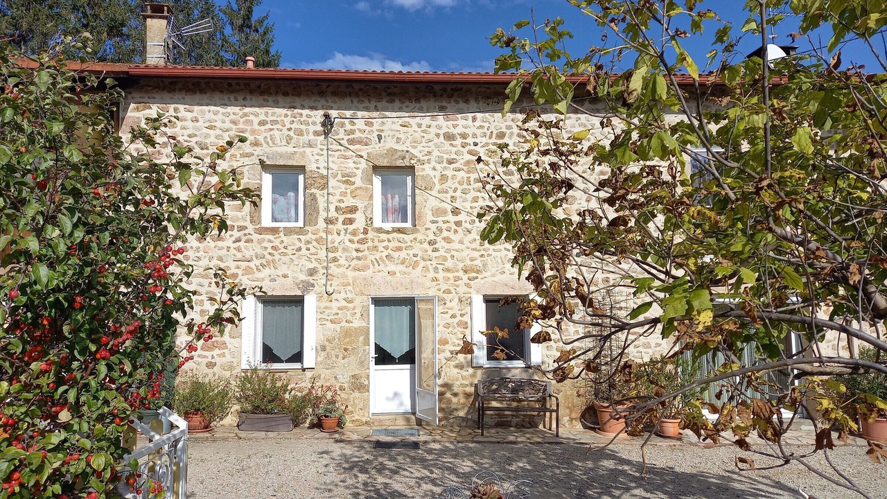 Photo of Outdoor in Saint-Georges-Lagricol