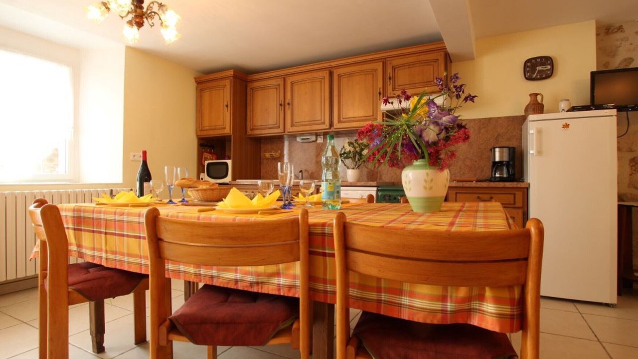 Photo of Kitchen in Saint-Georges-Lagricol