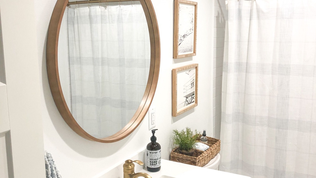 Photo of Bathroom in Panora