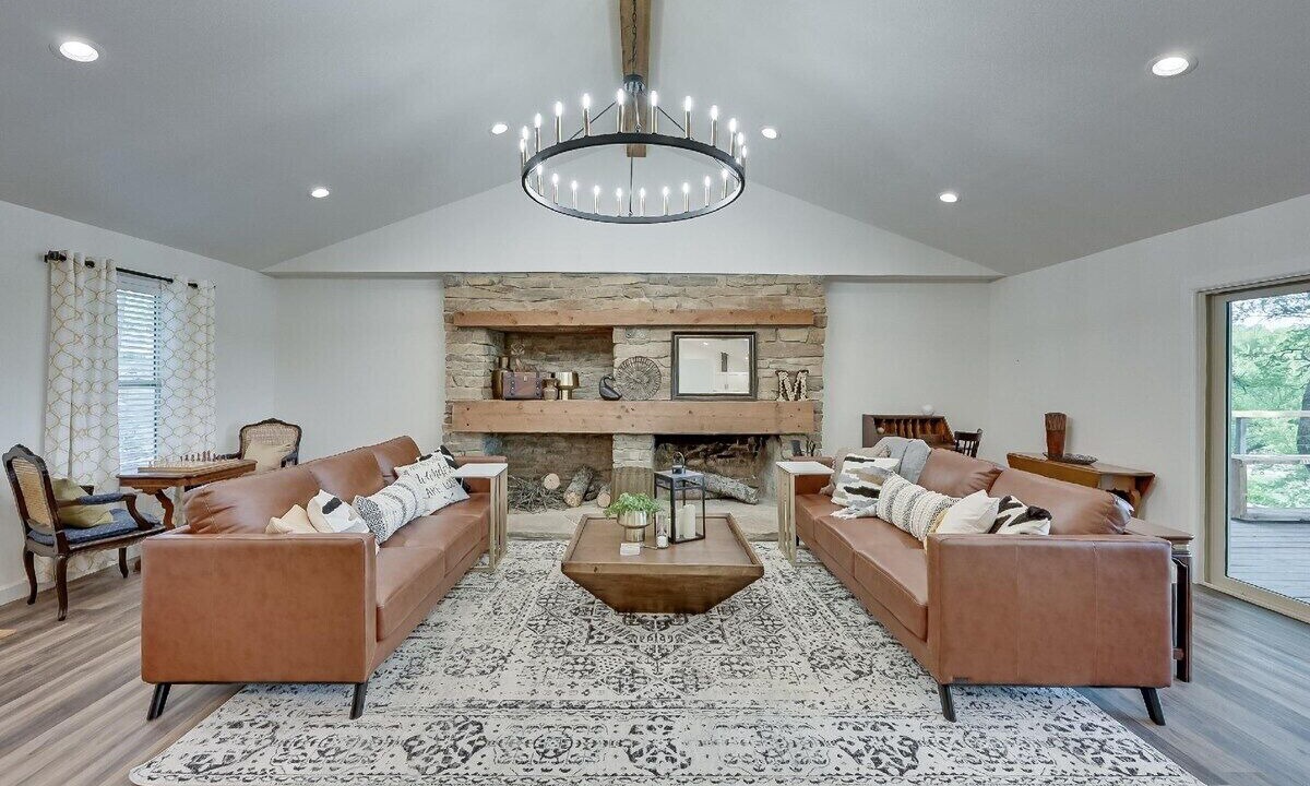 Photo of Livingroom in Bridgeport