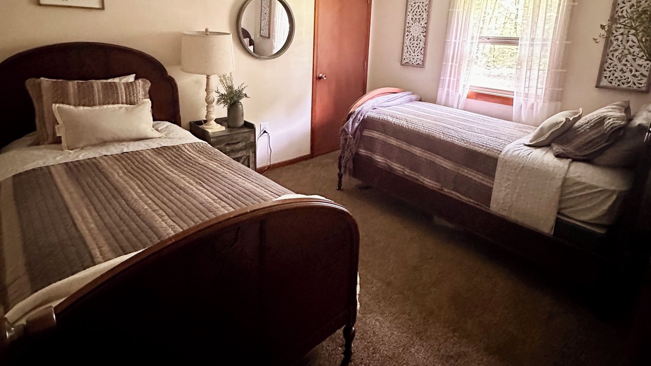 Photo of Bedroom in Rockwood
