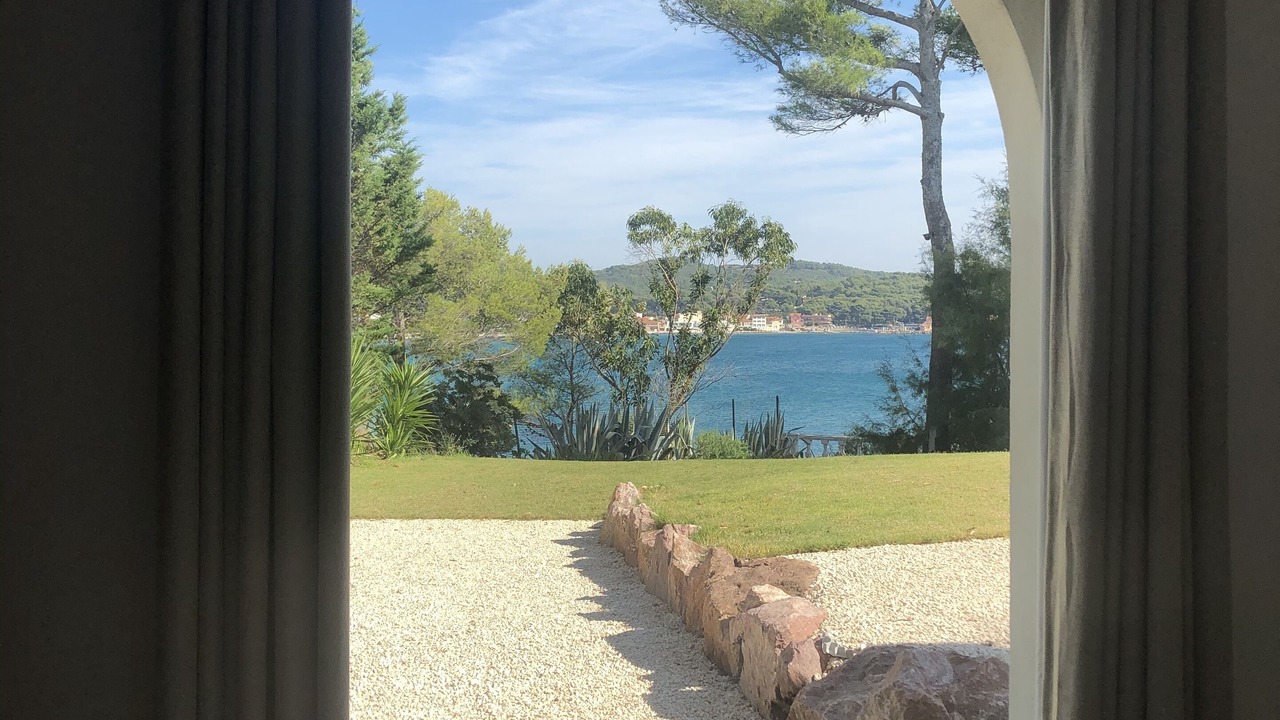 Photo of Bedroom in La Seyne-sur-Mer